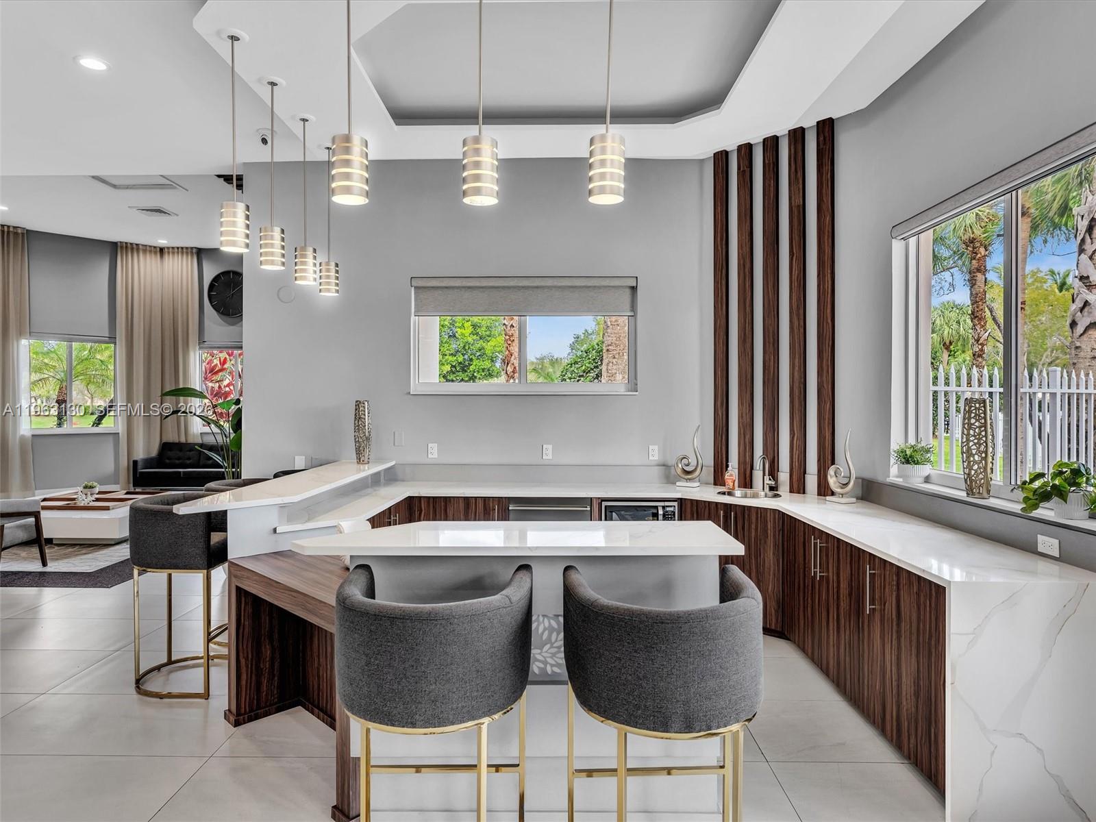 PEMBROKE ISLES 1 - Residential