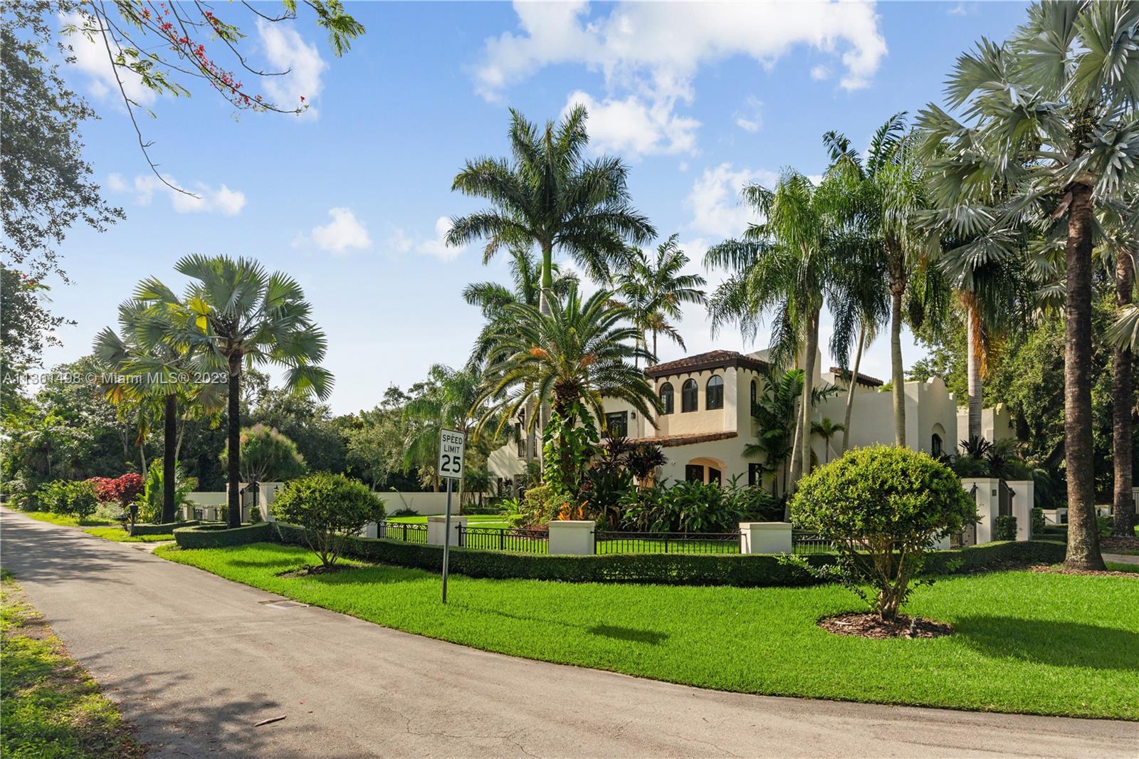 LINDEN ACRES - Residential
