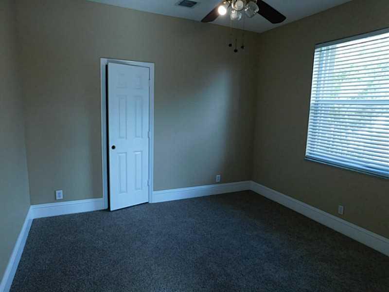 CORAL CREEK REPLAT NO 3 1 - Residential Lease