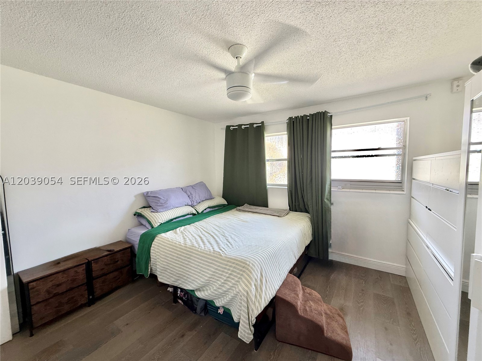 ROYAL TERRACE CONDOMINIUM - Residential