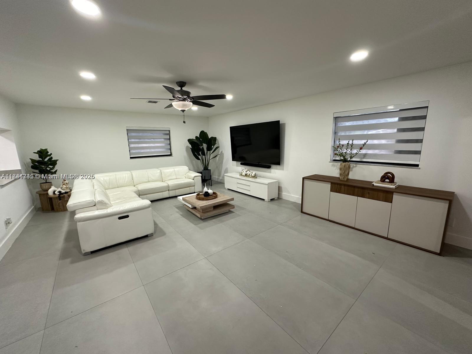 BONAVENTURE LAKES ADD 2 - Residential Lease