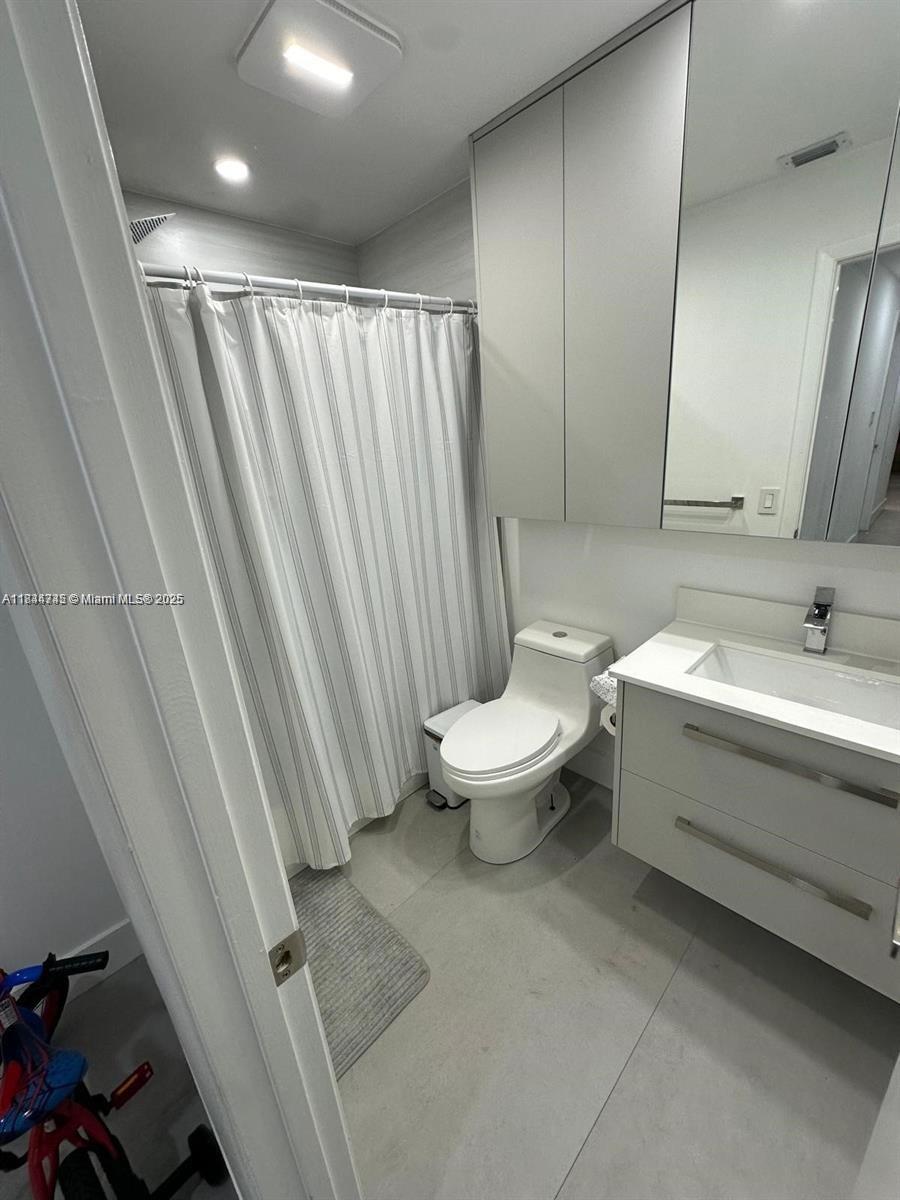BONAVENTURE LAKES ADD 2 - Residential Lease