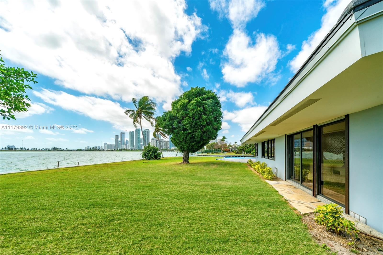 BAY POINT - Residential
