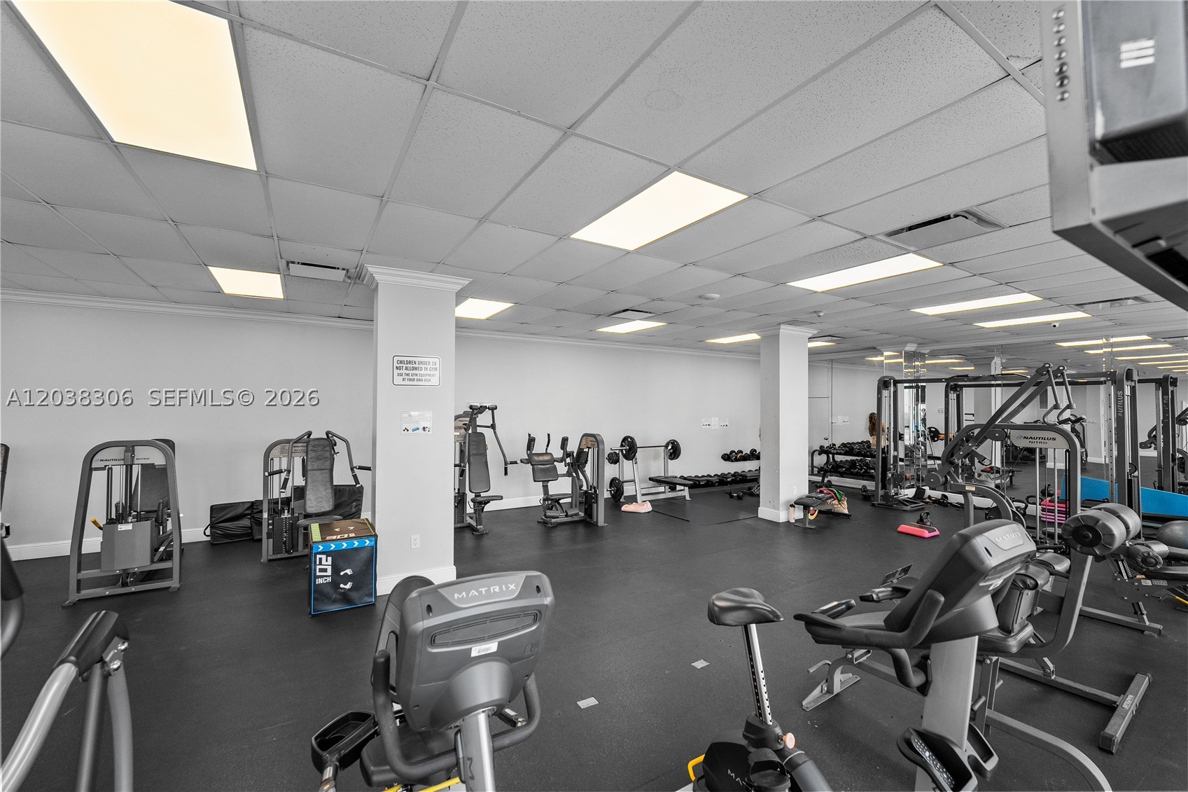 BURLEIGH HOUSE CONDO - Residential