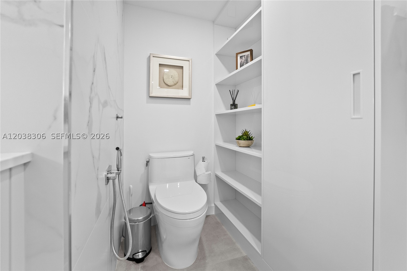BURLEIGH HOUSE CONDO - Residential