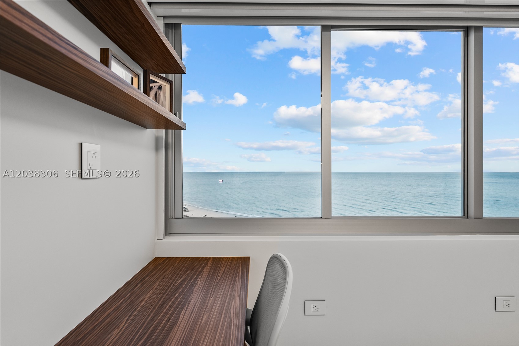 BURLEIGH HOUSE CONDO - Residential