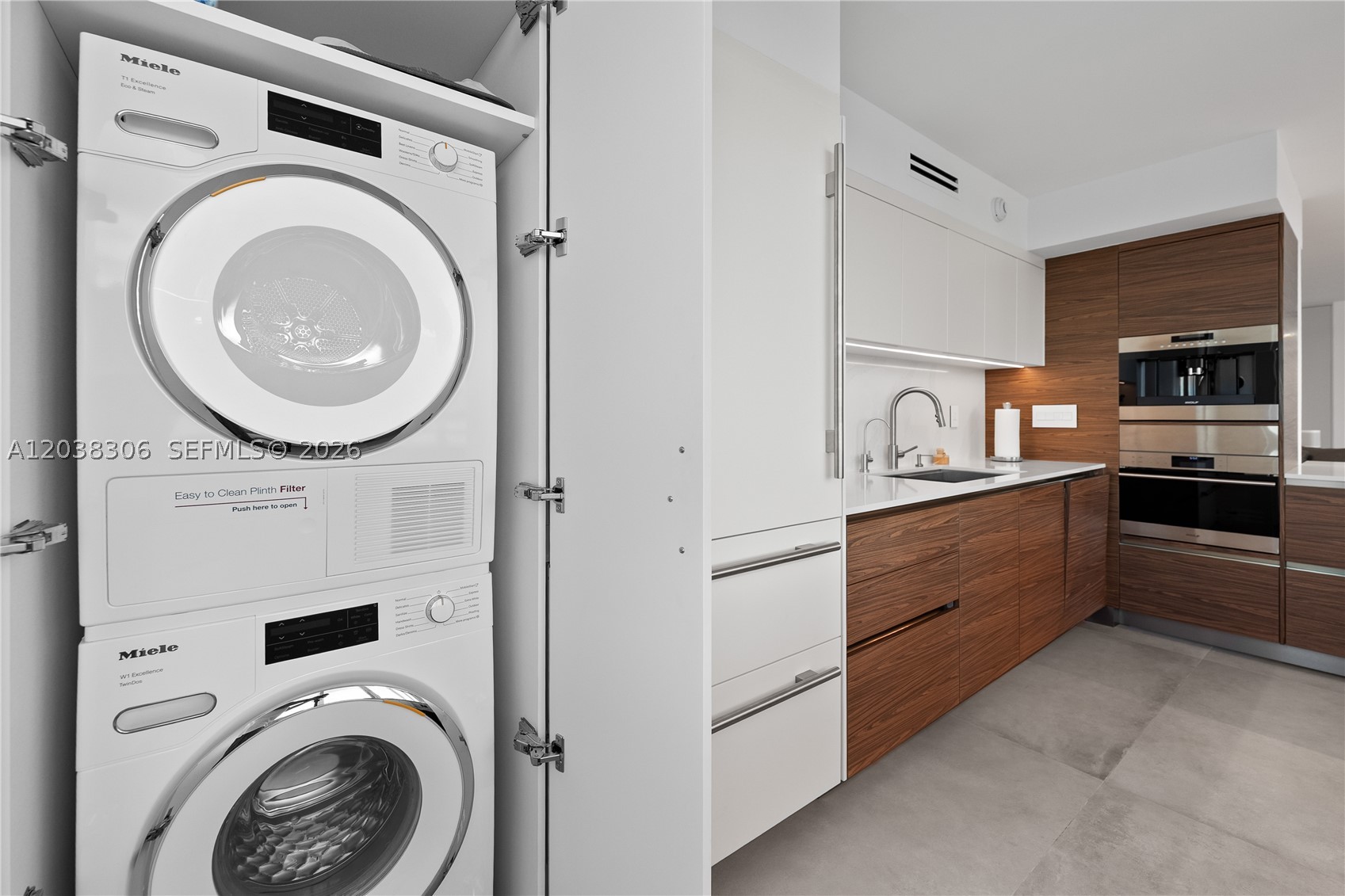BURLEIGH HOUSE CONDO - Residential