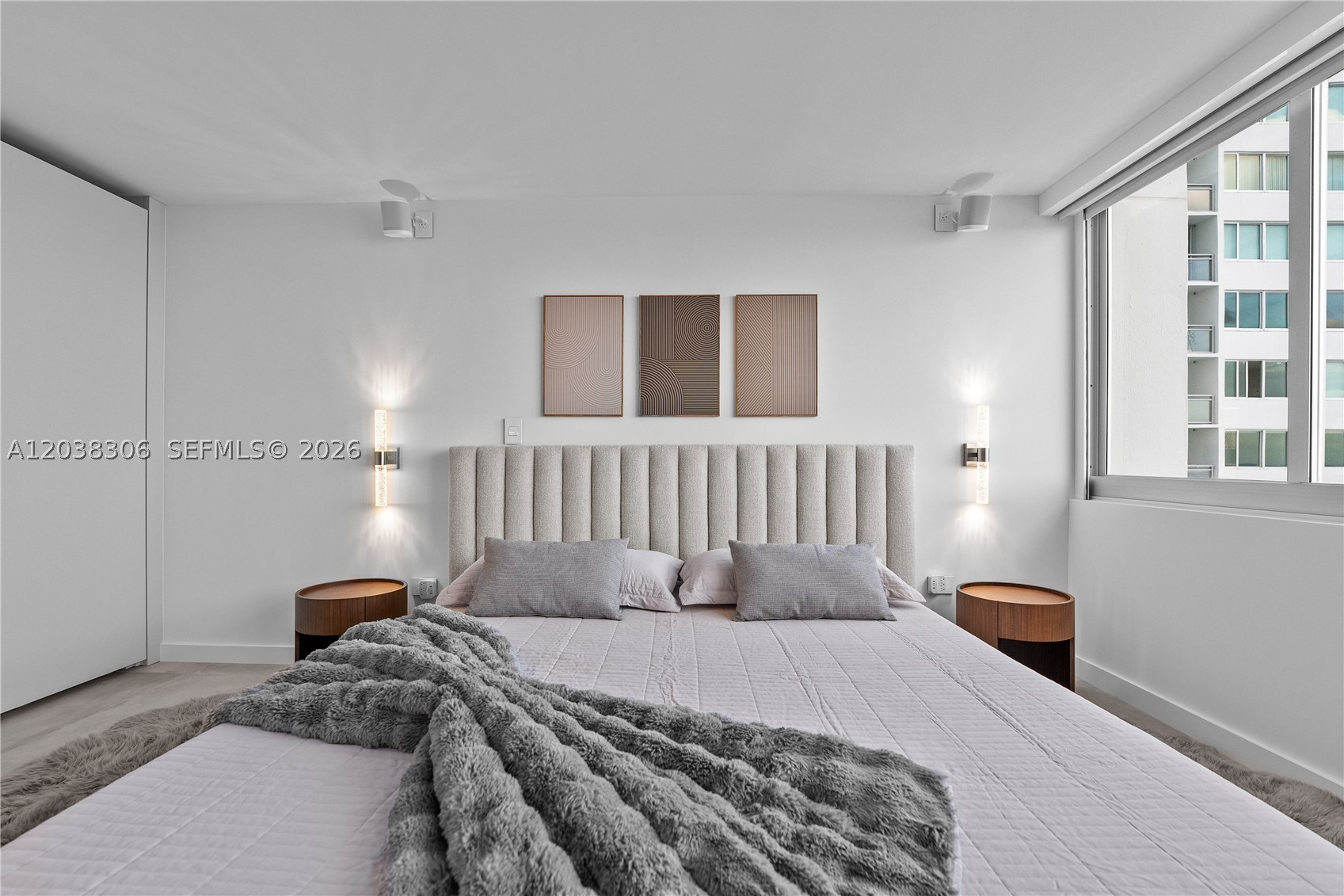 BURLEIGH HOUSE CONDO - Residential