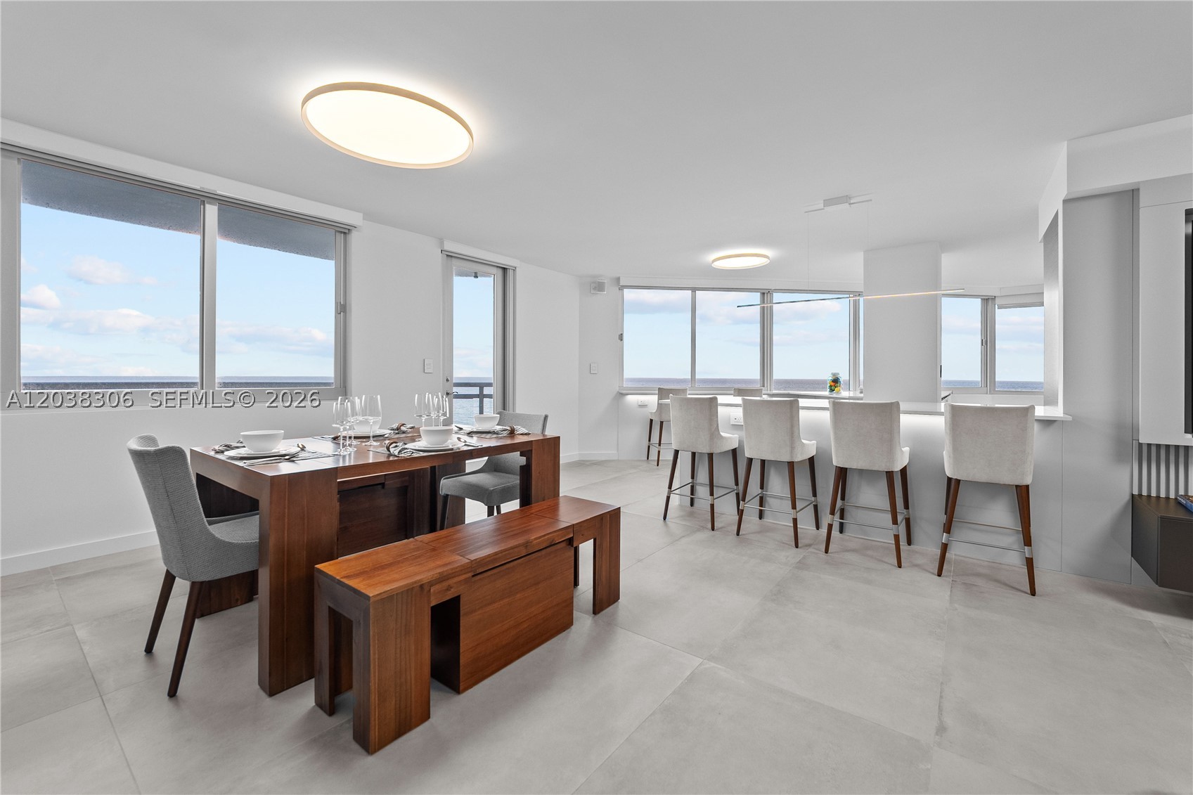 BURLEIGH HOUSE CONDO - Residential