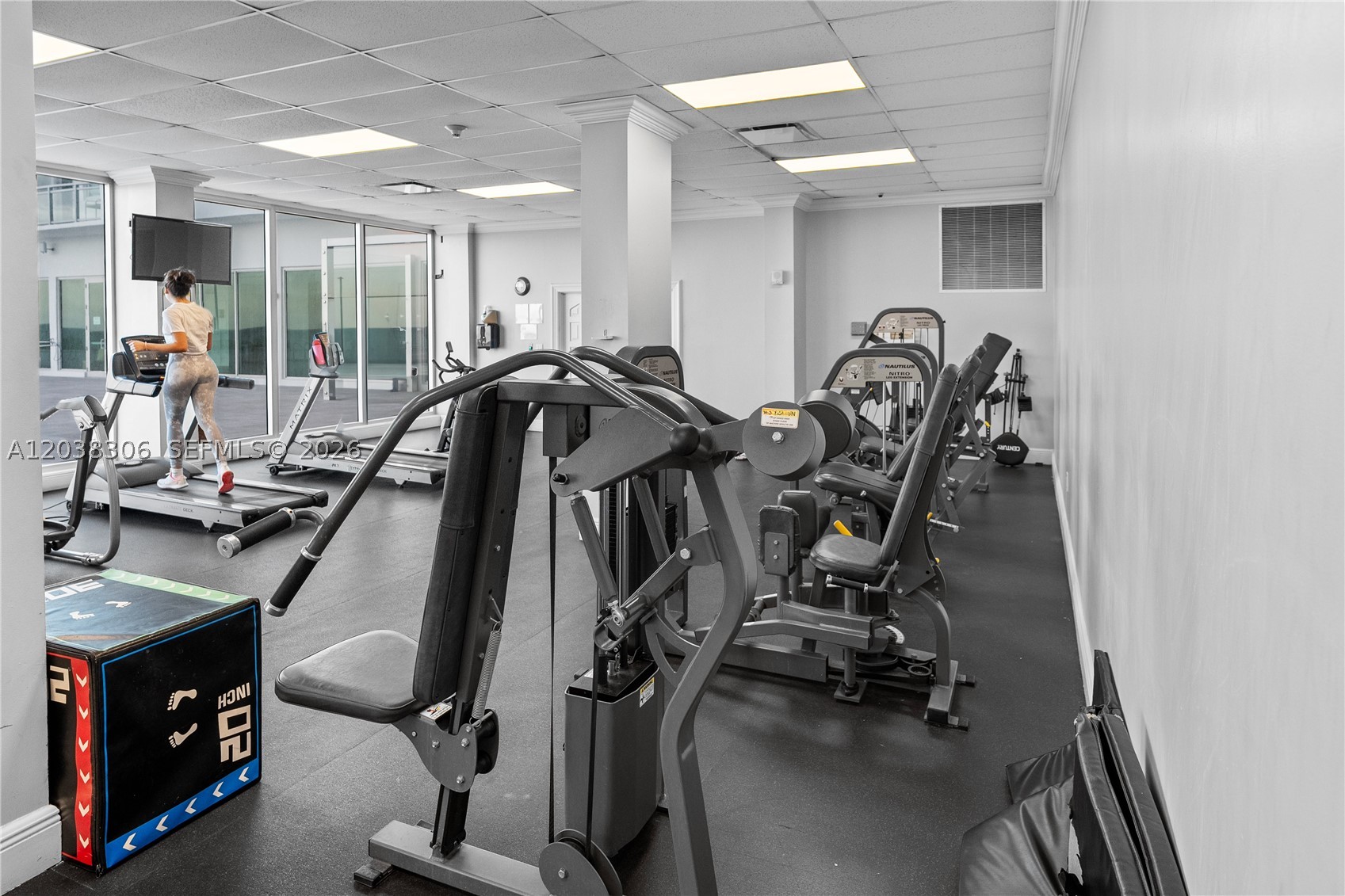 BURLEIGH HOUSE CONDO - Residential