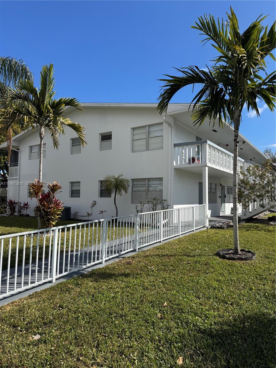 WESTBURY J CONDO - Residential