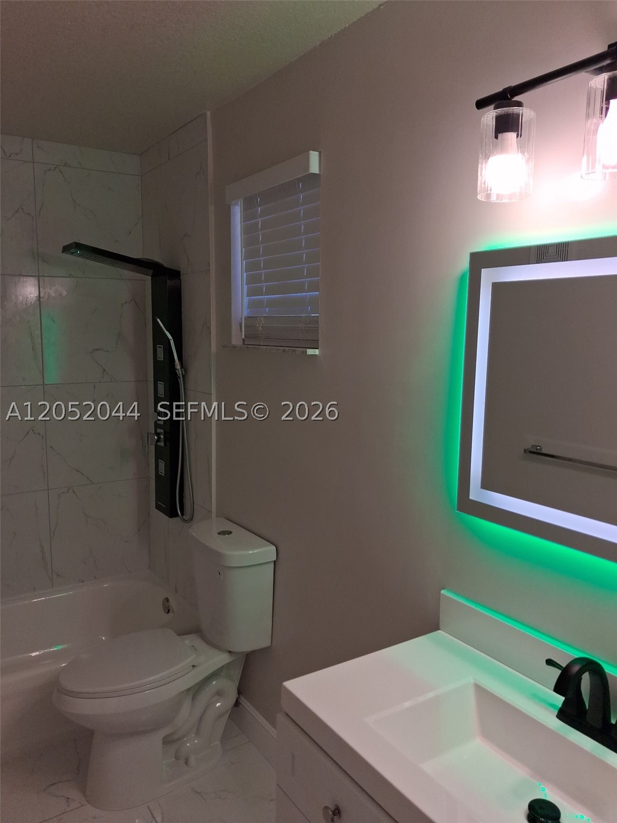 BONITA GOLF VIEW TOWNVILL - Residential