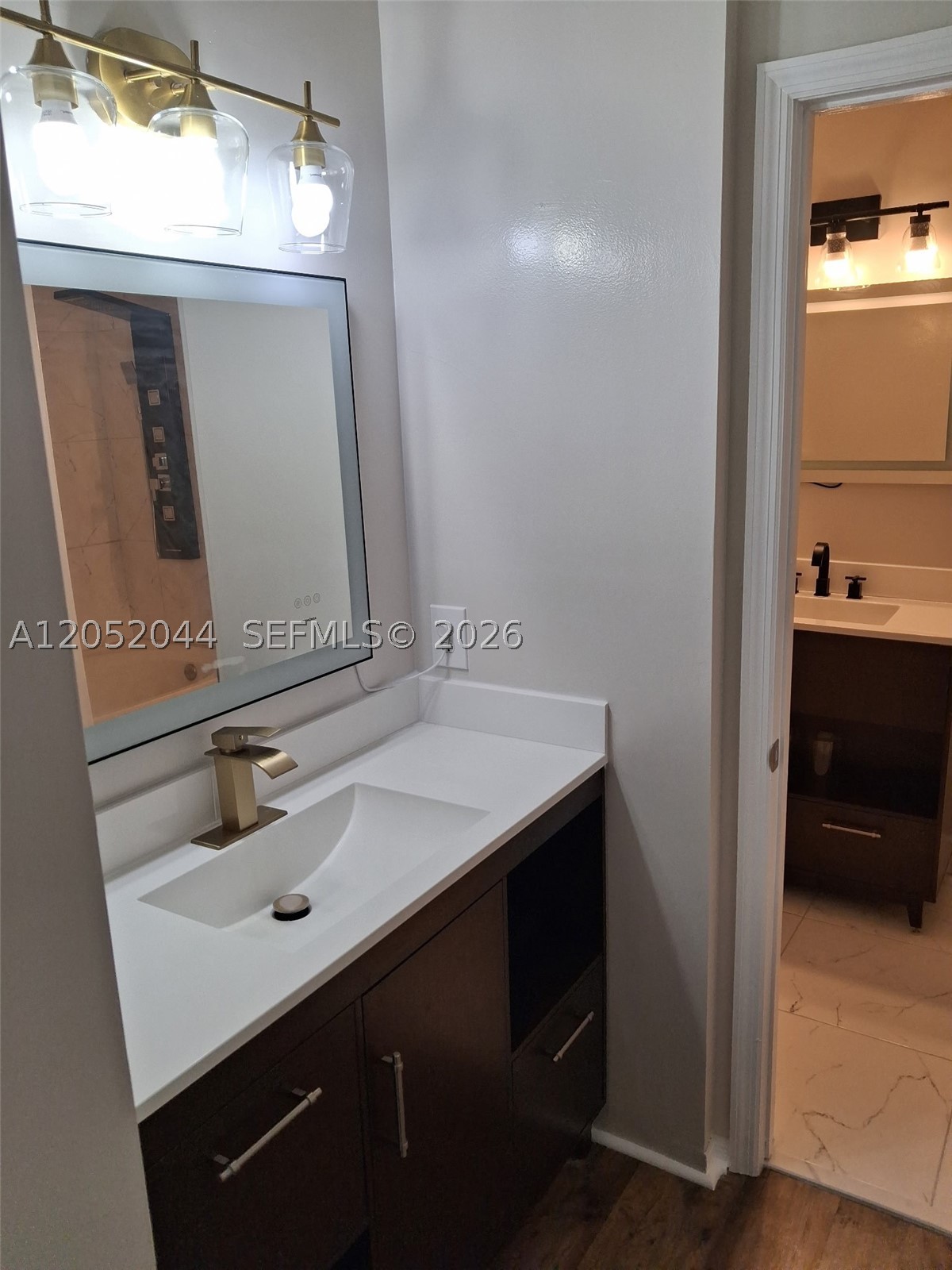 BONITA GOLF VIEW TOWNVILL - Residential