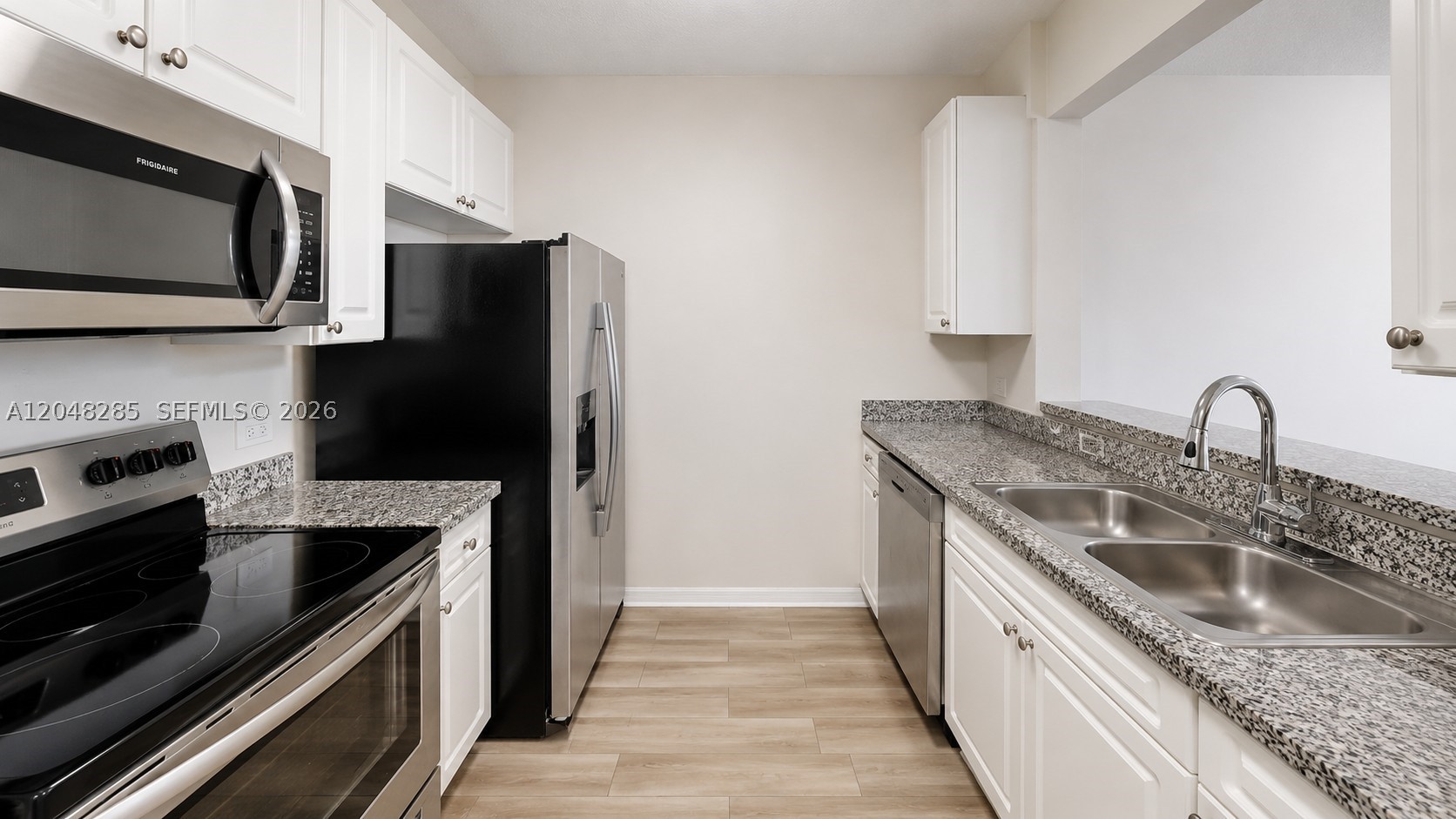 BRICKELL VISTA CONDO - Residential Lease