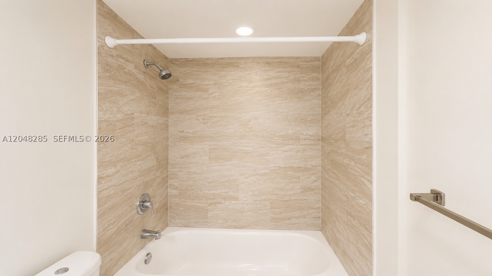 BRICKELL VISTA CONDO - Residential Lease