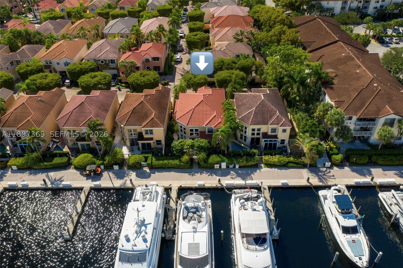 ISLAND WAY - Residential