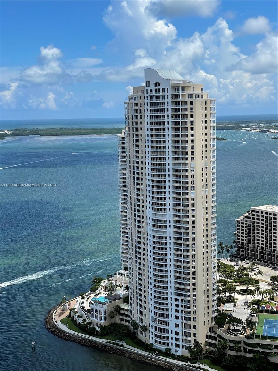 ONE MIAMI EAST CONDO - Residential Lease