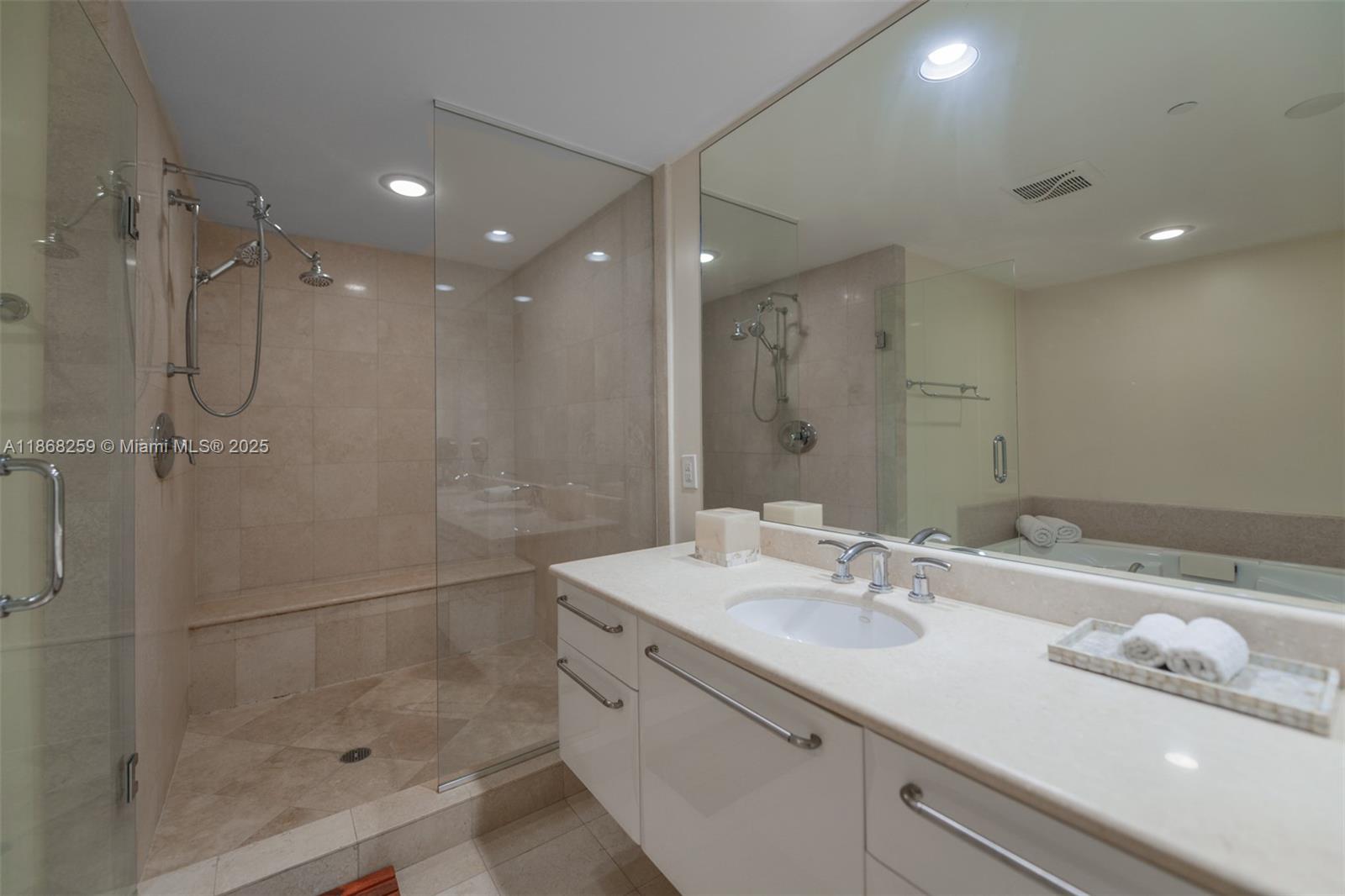 OCEAN PALMS CONDO - Residential