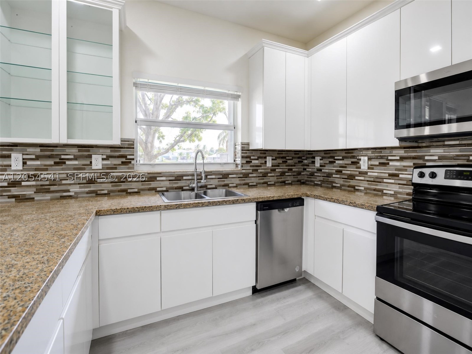 DORAL ISLES ST CROIX AMEN - Residential Lease