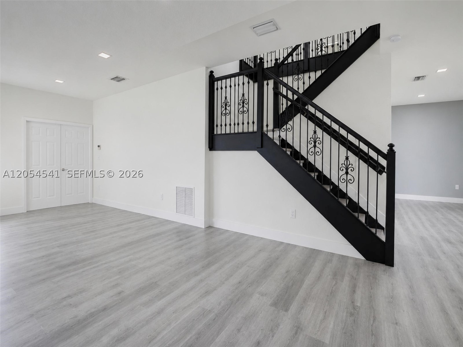 DORAL ISLES ST CROIX AMEN - Residential Lease