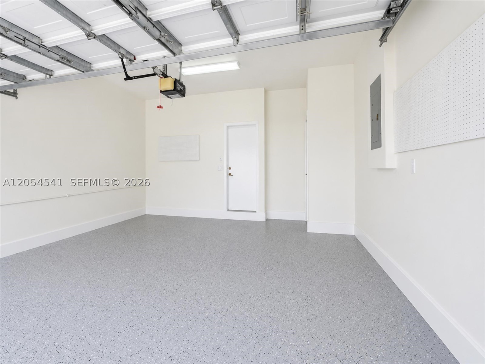 DORAL ISLES ST CROIX AMEN - Residential Lease