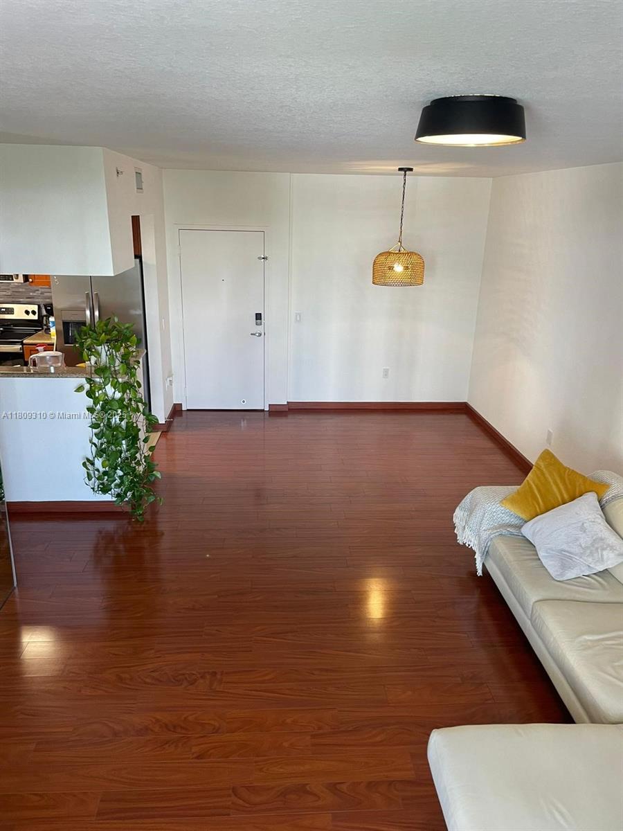 HAVANA LOFTS CONDO - Residential Lease
