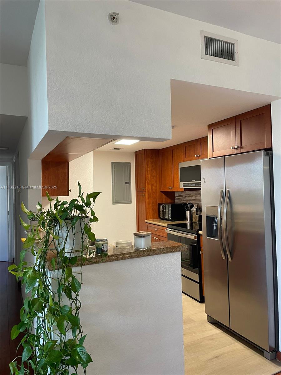 HAVANA LOFTS CONDO - Residential Lease