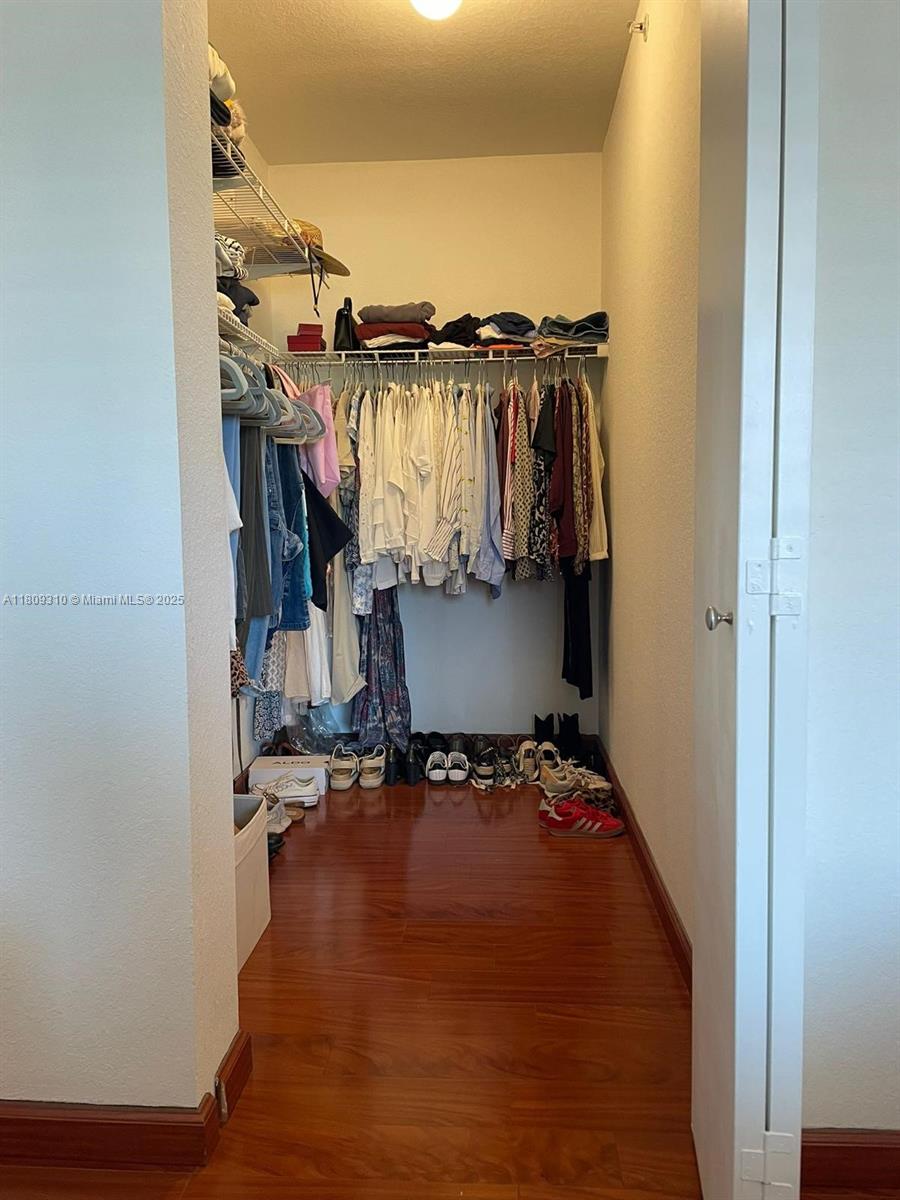 HAVANA LOFTS CONDO - Residential Lease