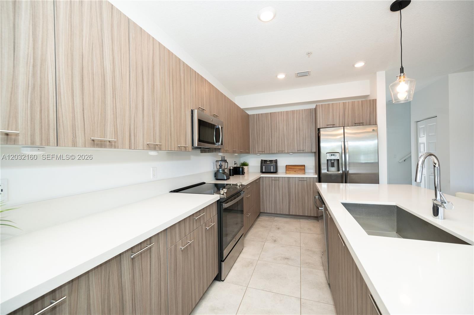 URBANA AT THE RESIDENCES - Residential Lease