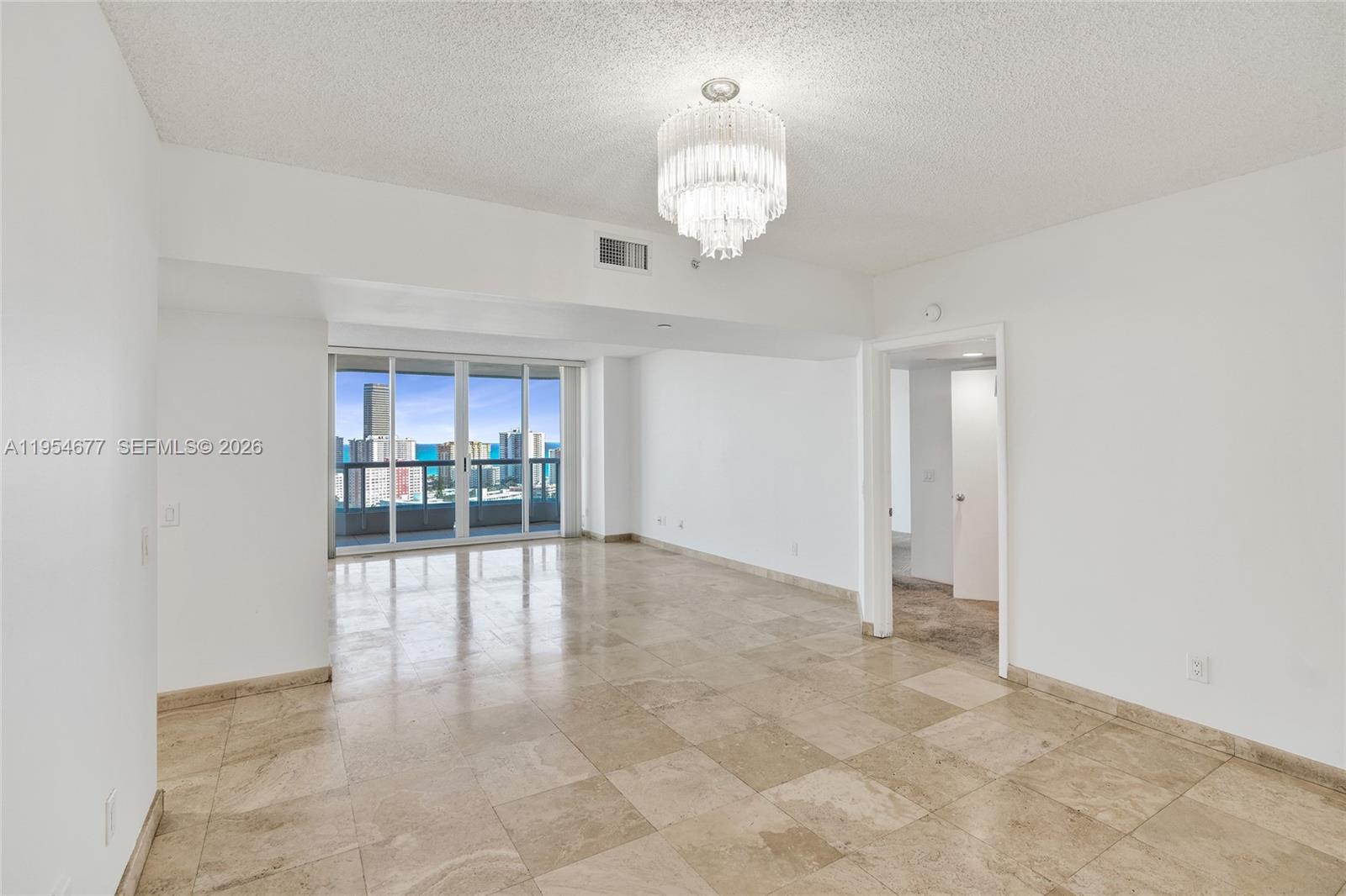 NORTH TOWER AT THE POINT - Residential
