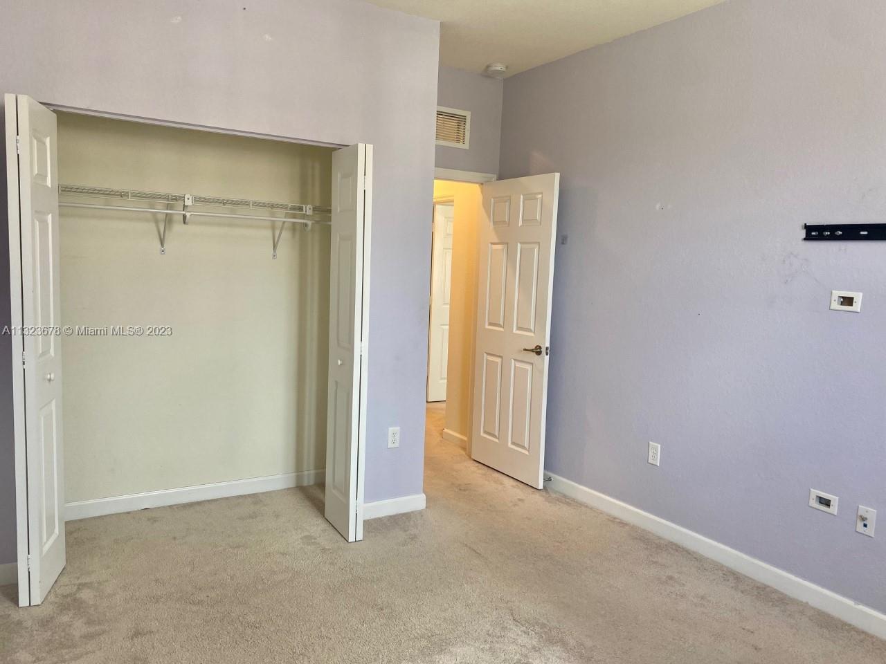 COCO PALM ESTATES - Residential Lease
