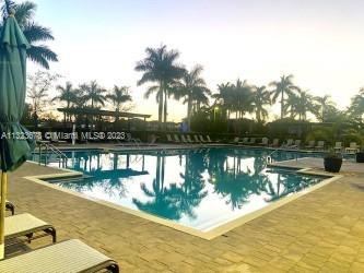 COCO PALM ESTATES - Residential Lease