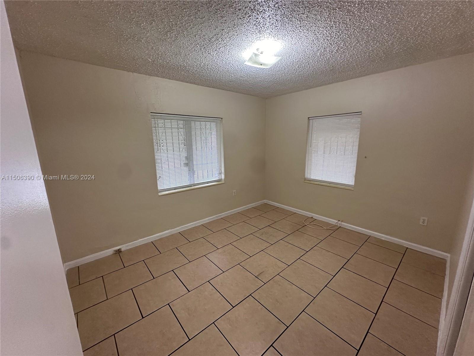 FLORAL PARK 1ST AMD PL - Residential Lease
