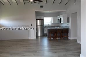 CHURCHILL DOWNS - Residential