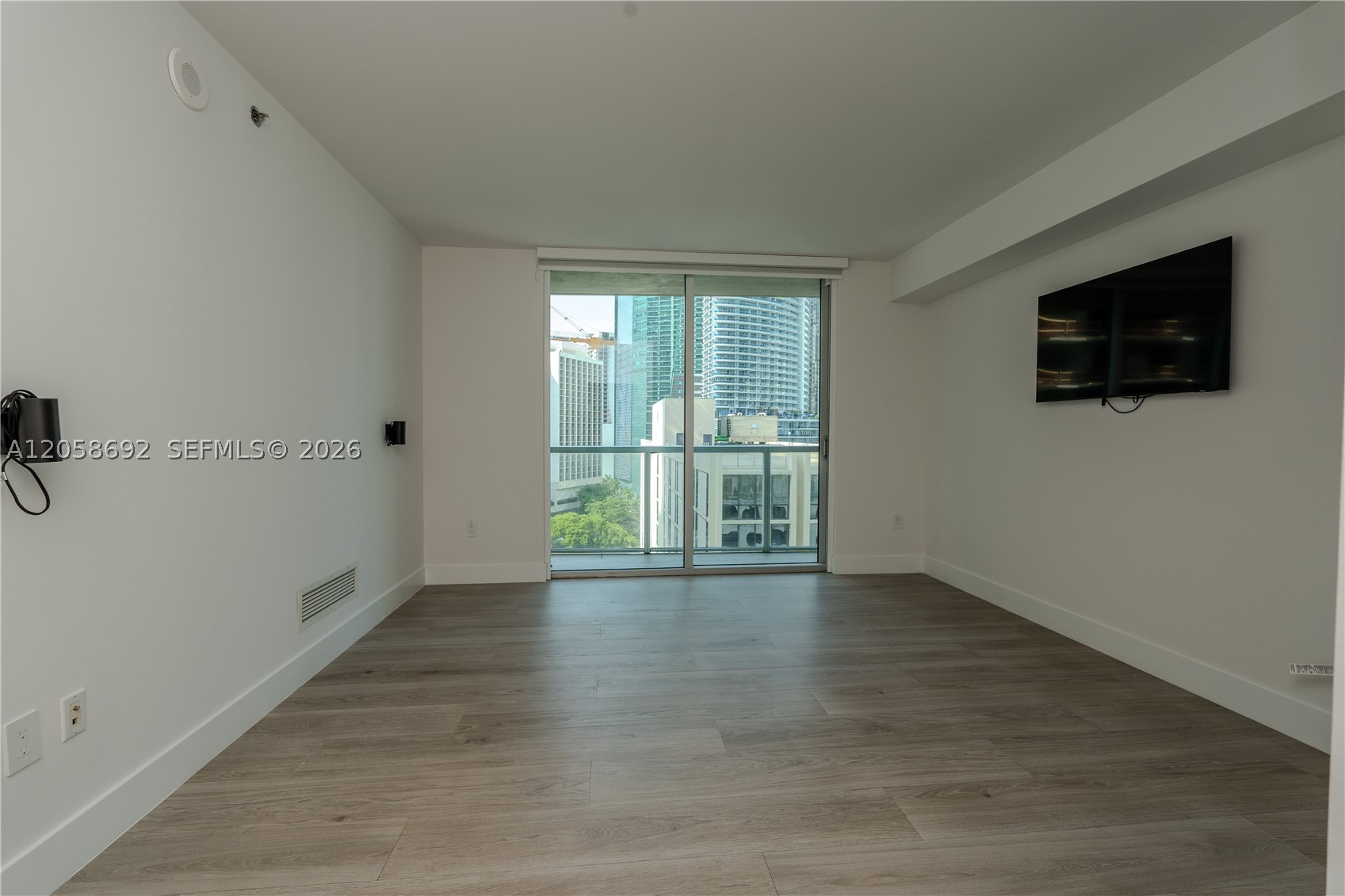 500 BRICKELL EAST CONDO - Residential