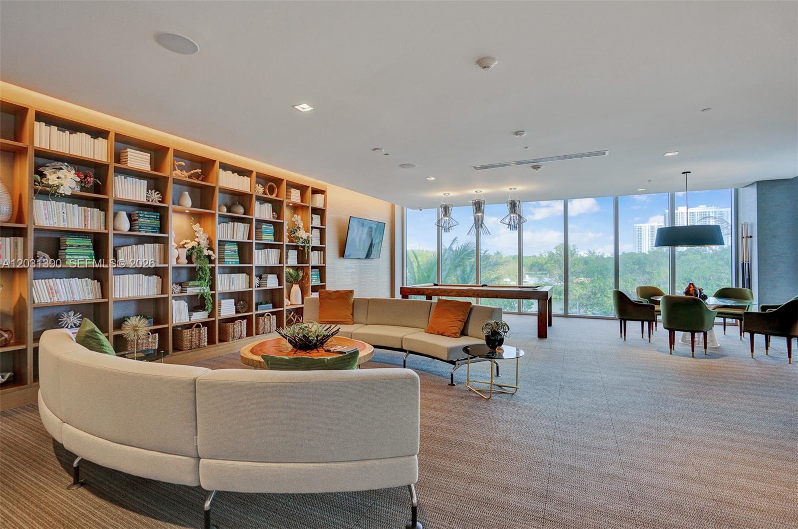 THE HARBOUR SOUTH CONDO - Residential Lease