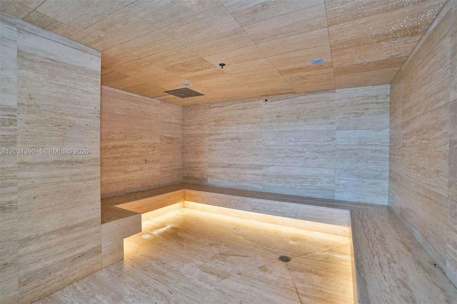 THE HARBOUR SOUTH CONDO - Residential Lease