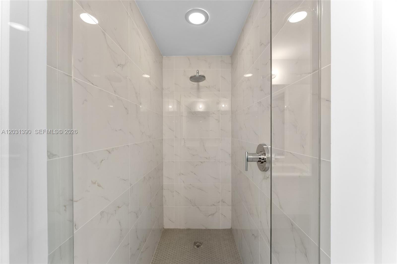 THE HARBOUR SOUTH CONDO - Residential Lease
