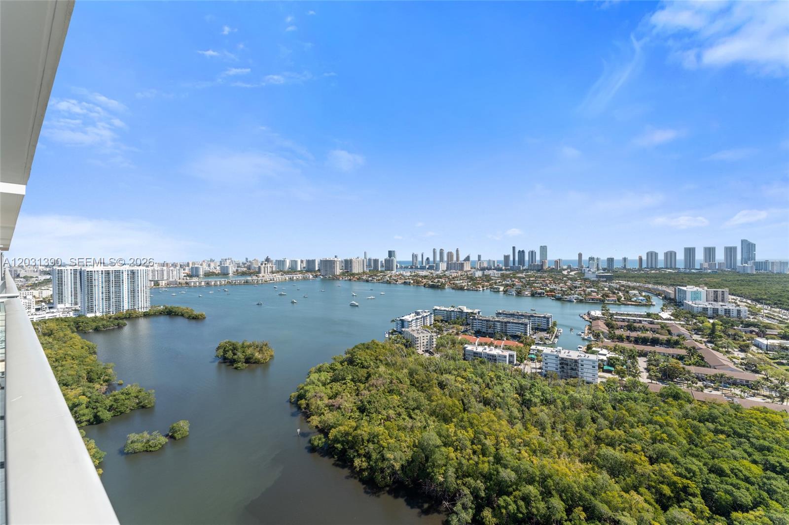THE HARBOUR SOUTH CONDO - Residential Lease