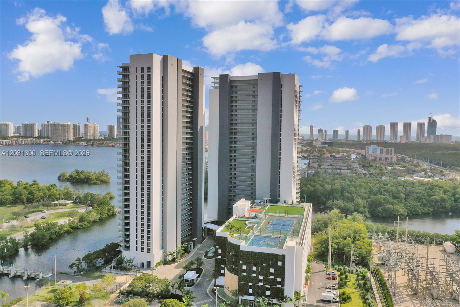 THE HARBOUR SOUTH CONDO - Residential Lease