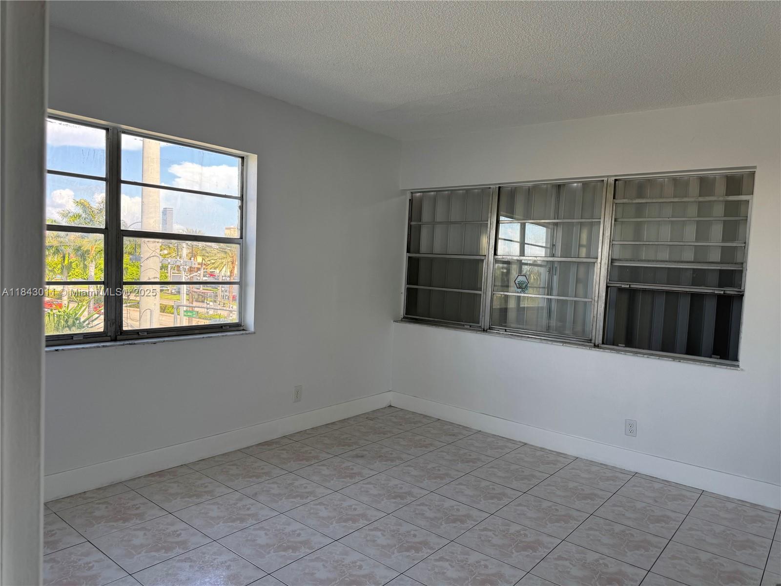 APRIL MIST CONDO - Residential