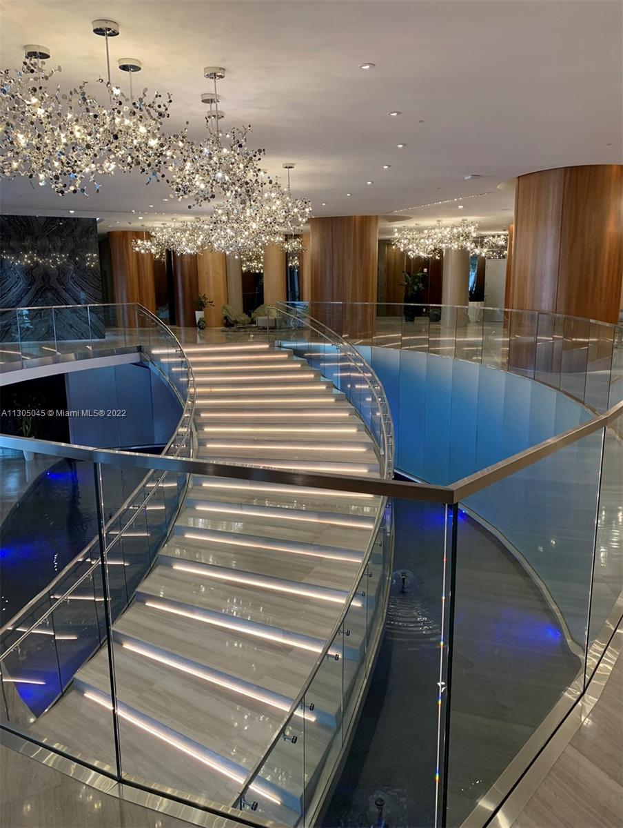 ARIA ON THE BAY CONDO - Residential Lease