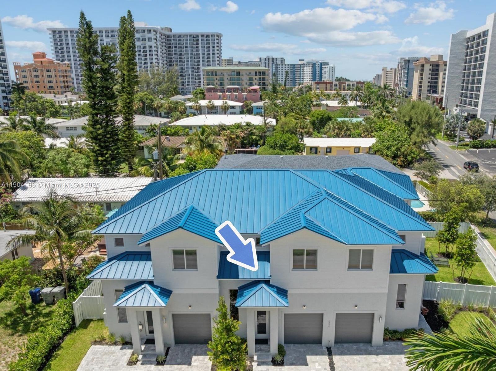 BLUE WATER BEACH - Residential