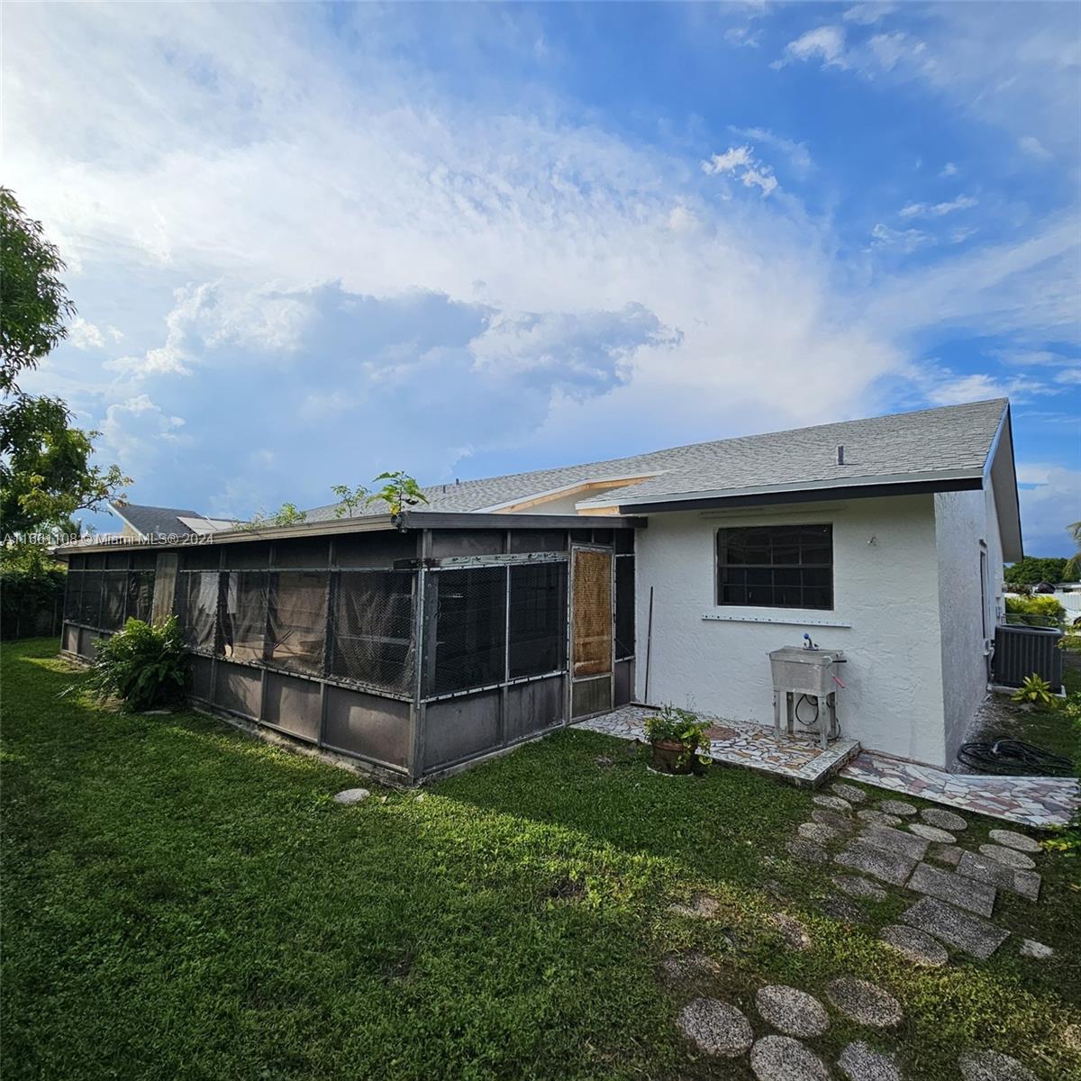 CANTISANO SUB - Residential Lease