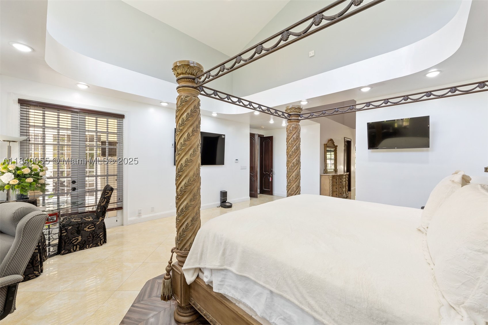 EAGLE TRACE - Residential