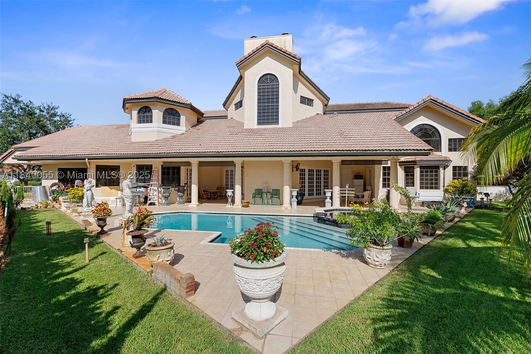EAGLE TRACE - Residential
