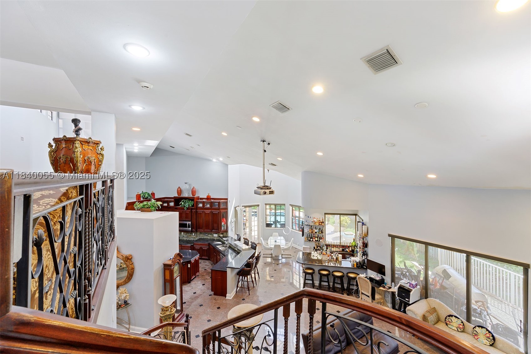 EAGLE TRACE - Residential