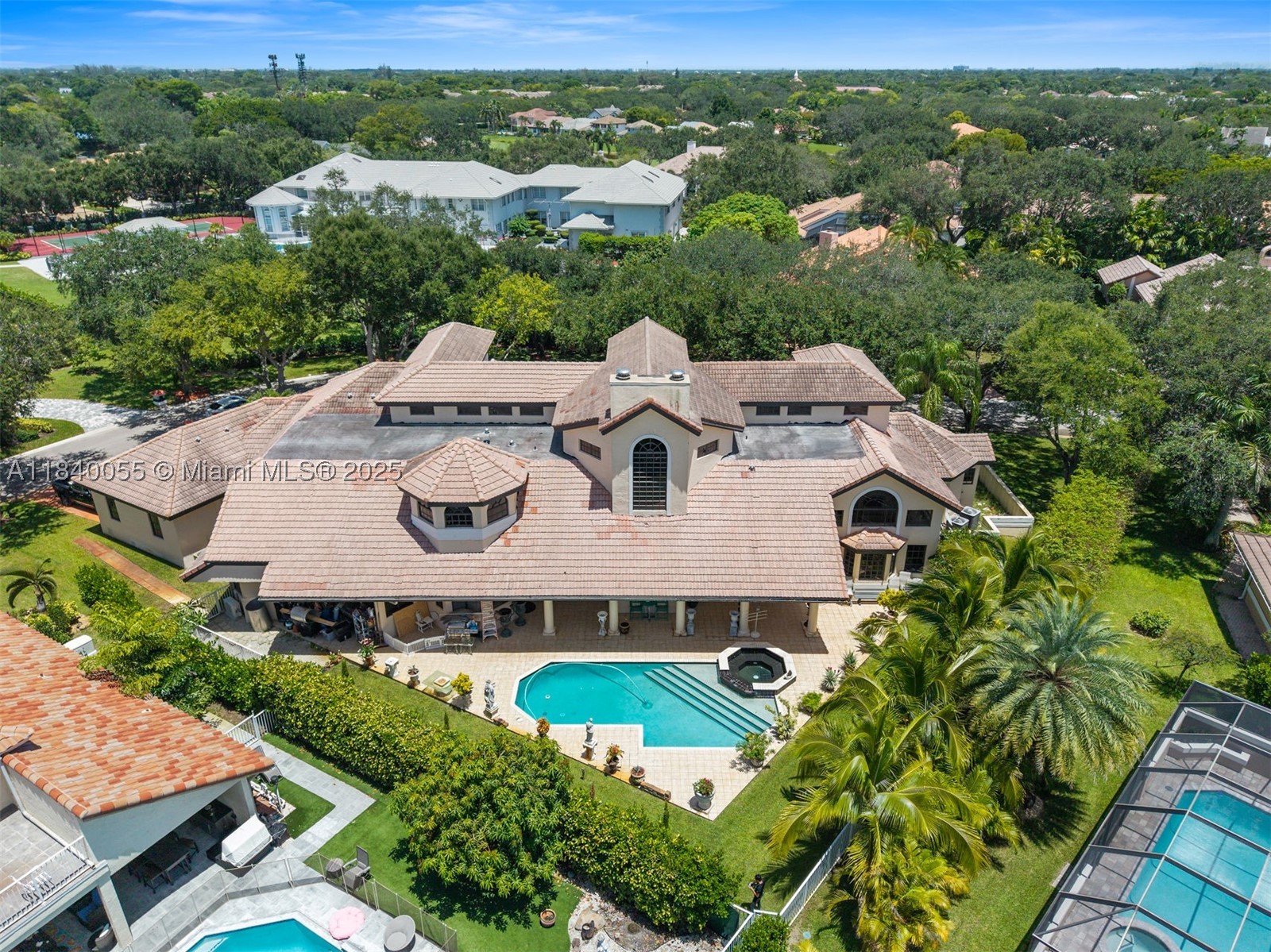 EAGLE TRACE - Residential