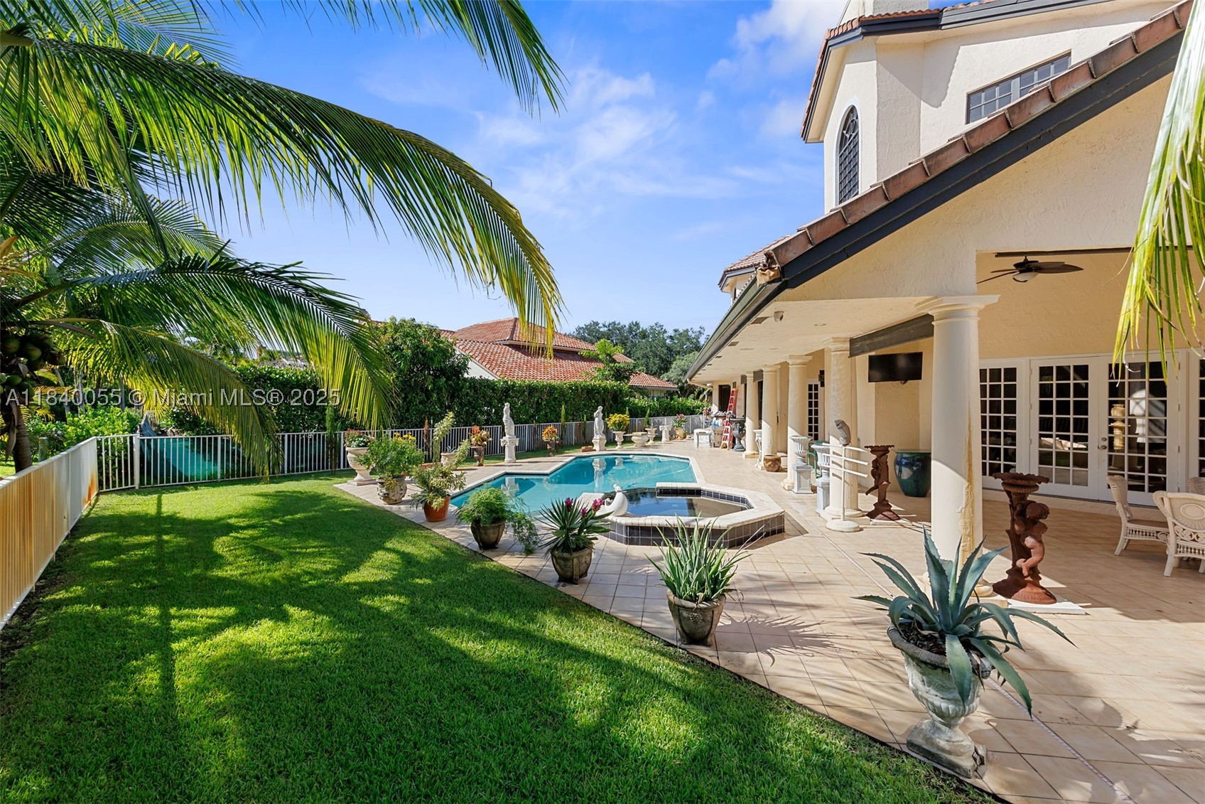 EAGLE TRACE - Residential