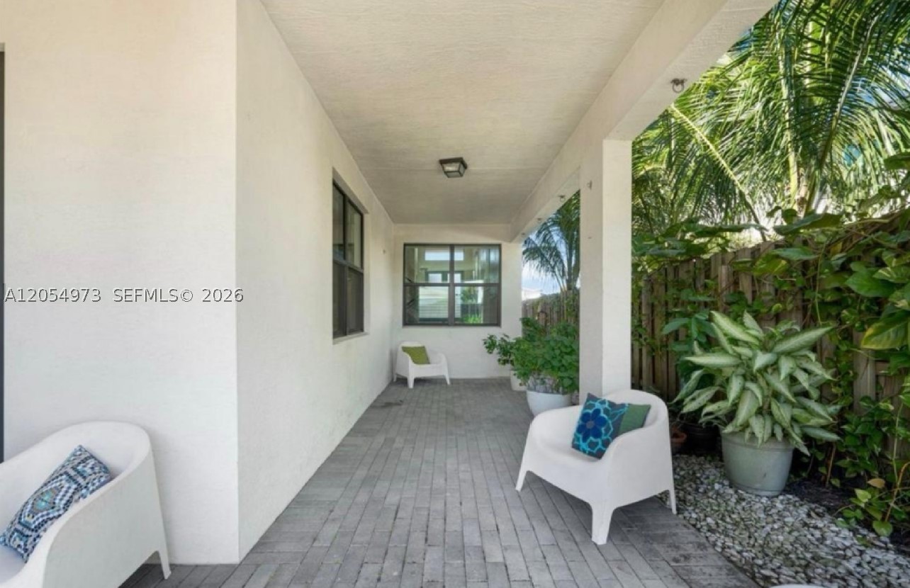 GRAND BAY SOUTH ESTATES - Residential